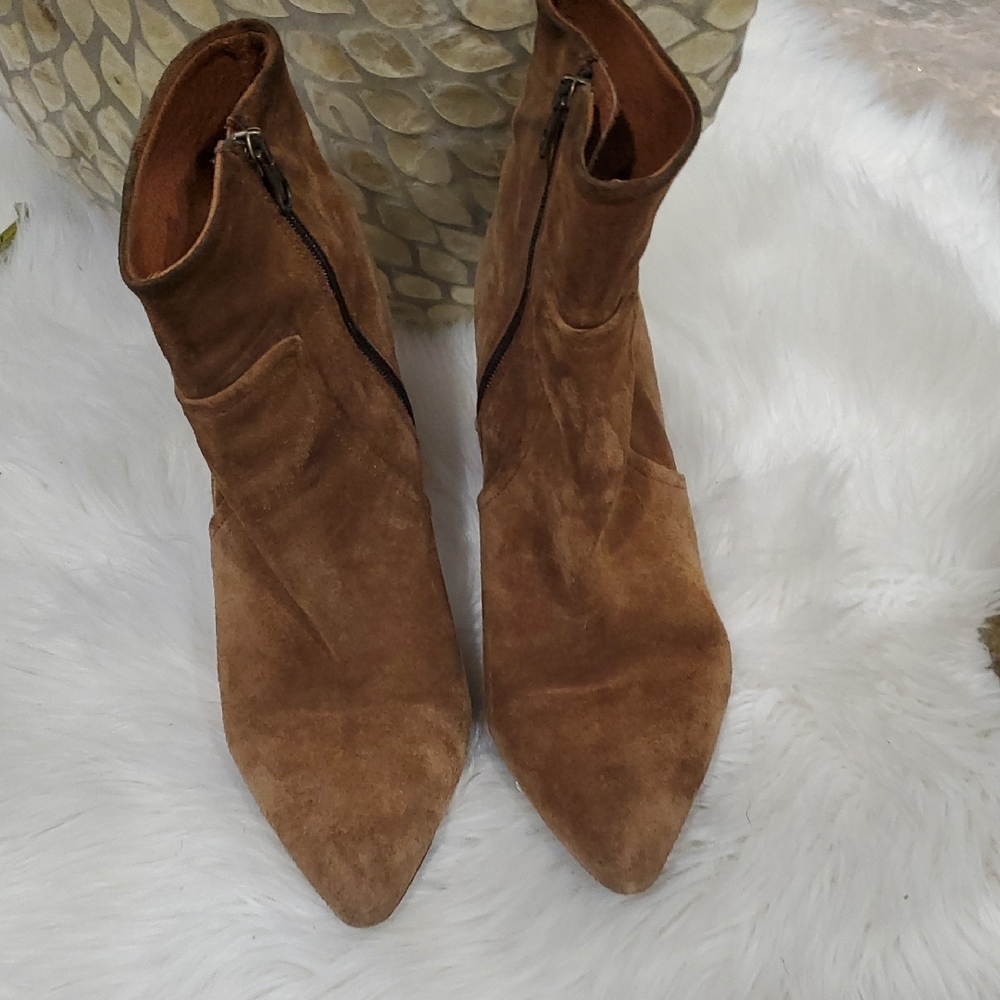 Pure Navy Chic Tan Suede Heeled Boots - Picture 2 of 15